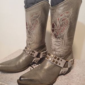 Freebird boots